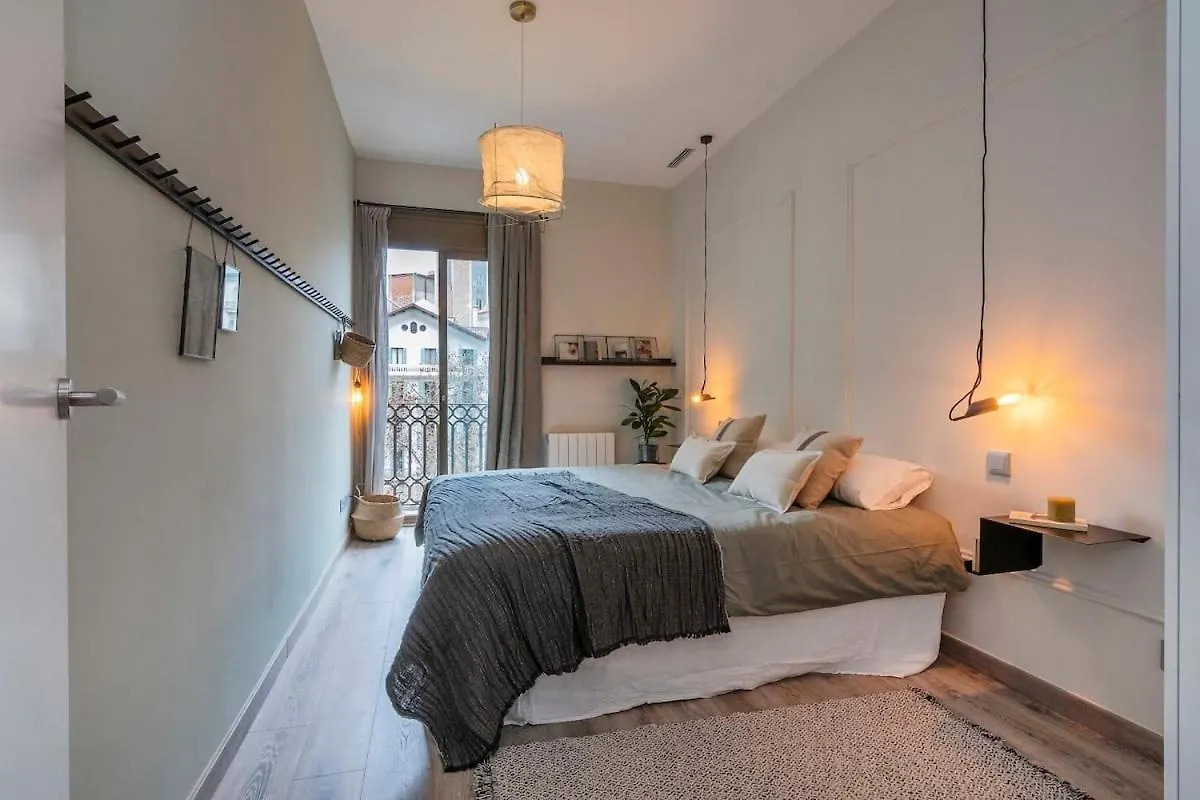 Luxury 4-Bedrooms In Rambla De Catalunya 바르셀로나 0*,