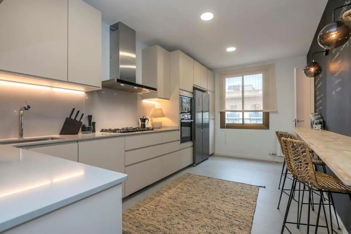 아파트 Luxury 4-Bedrooms In Rambla De Catalunya 바르셀로나 스페인
