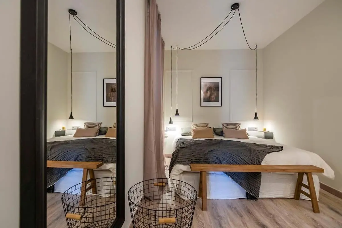 Luxury 4-Bedrooms In Rambla De Catalunya 바르셀로나 0*,