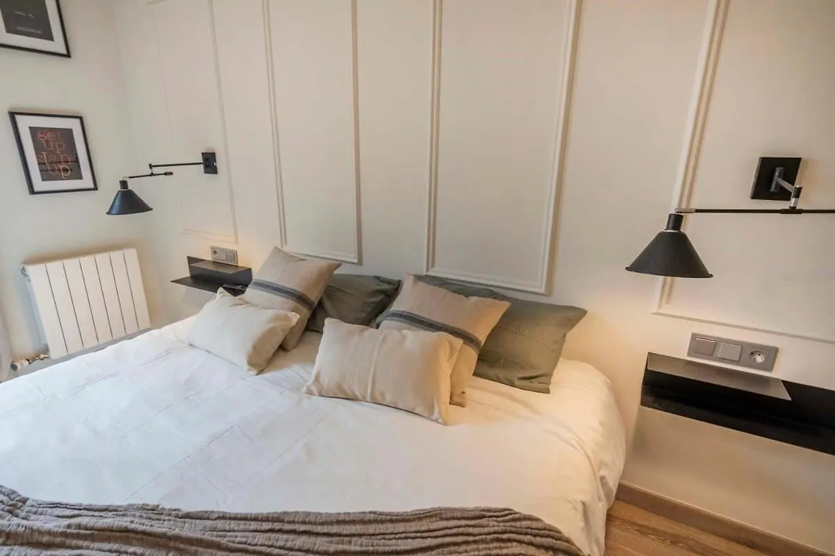 ברצלונה Luxury 4-Bedrooms In Rambla De Catalunya