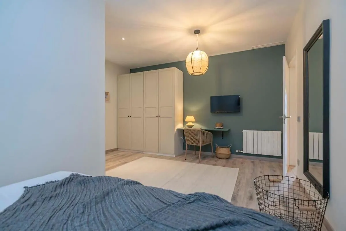 ברצלונה Luxury 4-Bedrooms In Rambla De Catalunya