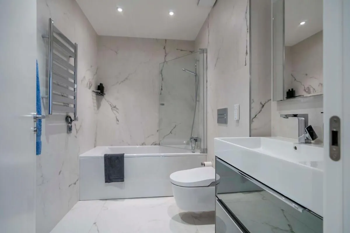 דירה ברצלונה Luxury 4-Bedrooms In Rambla De Catalunya