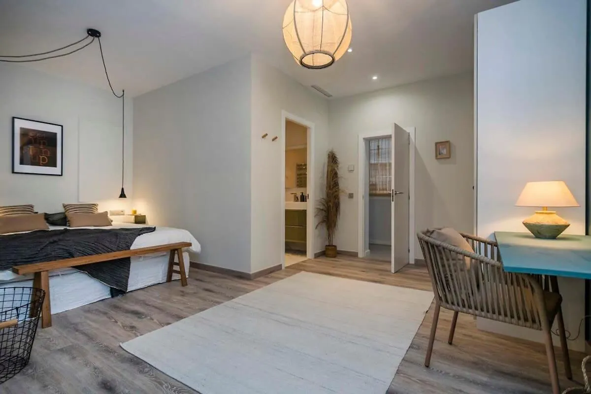 ברצלונה Luxury 4-Bedrooms In Rambla De Catalunya