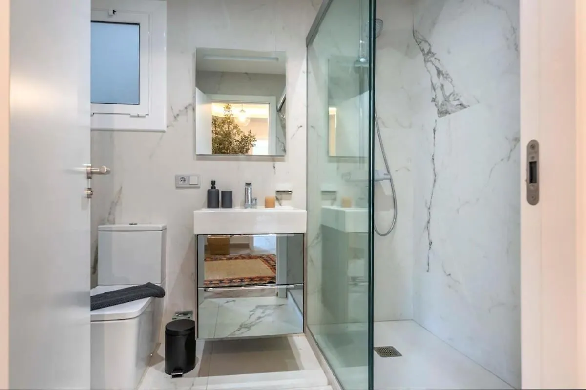 ברצלונה Luxury 4-Bedrooms In Rambla De Catalunya דירה